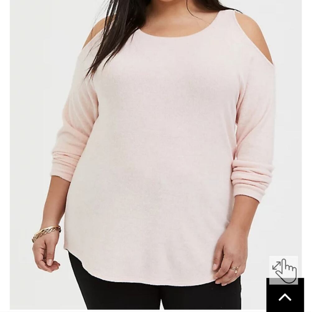 Torrid SUPER SOFT PLUSH BLUSH PINK COLD SHOULDER L/S Tee NWT Size 1/1x